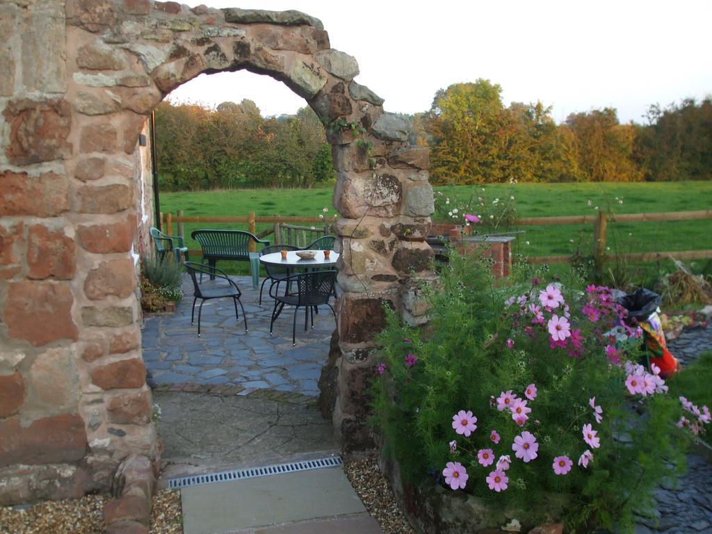 The Old Forge B&B Knockin Buitenkant foto